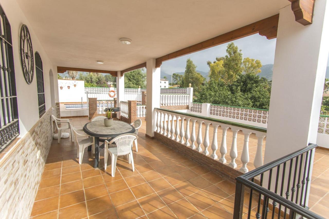 Villa Vallao เนร์คา ภายนอก รูปภาพ